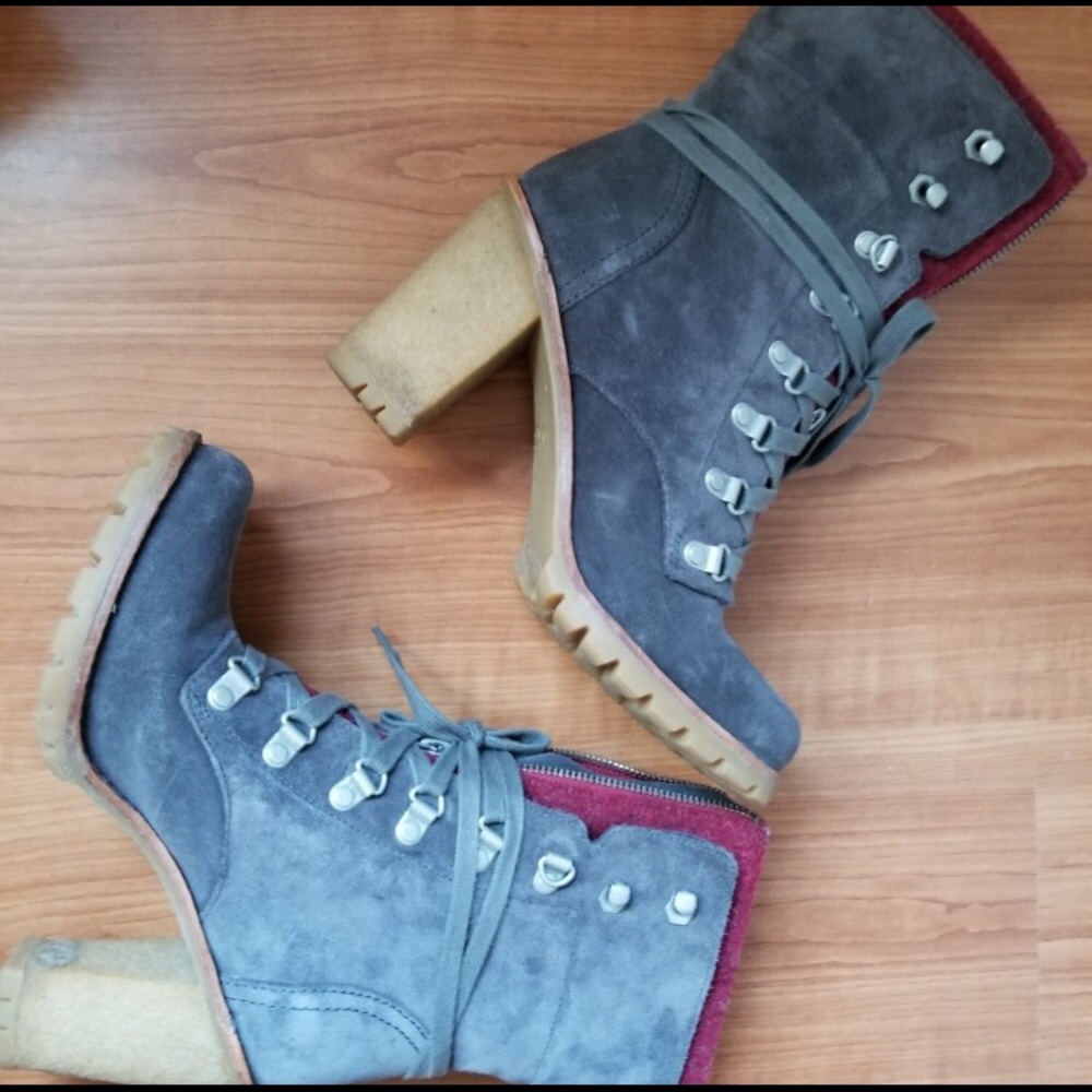 GREY & BURGUNDY LACE UP UGG BOOTS